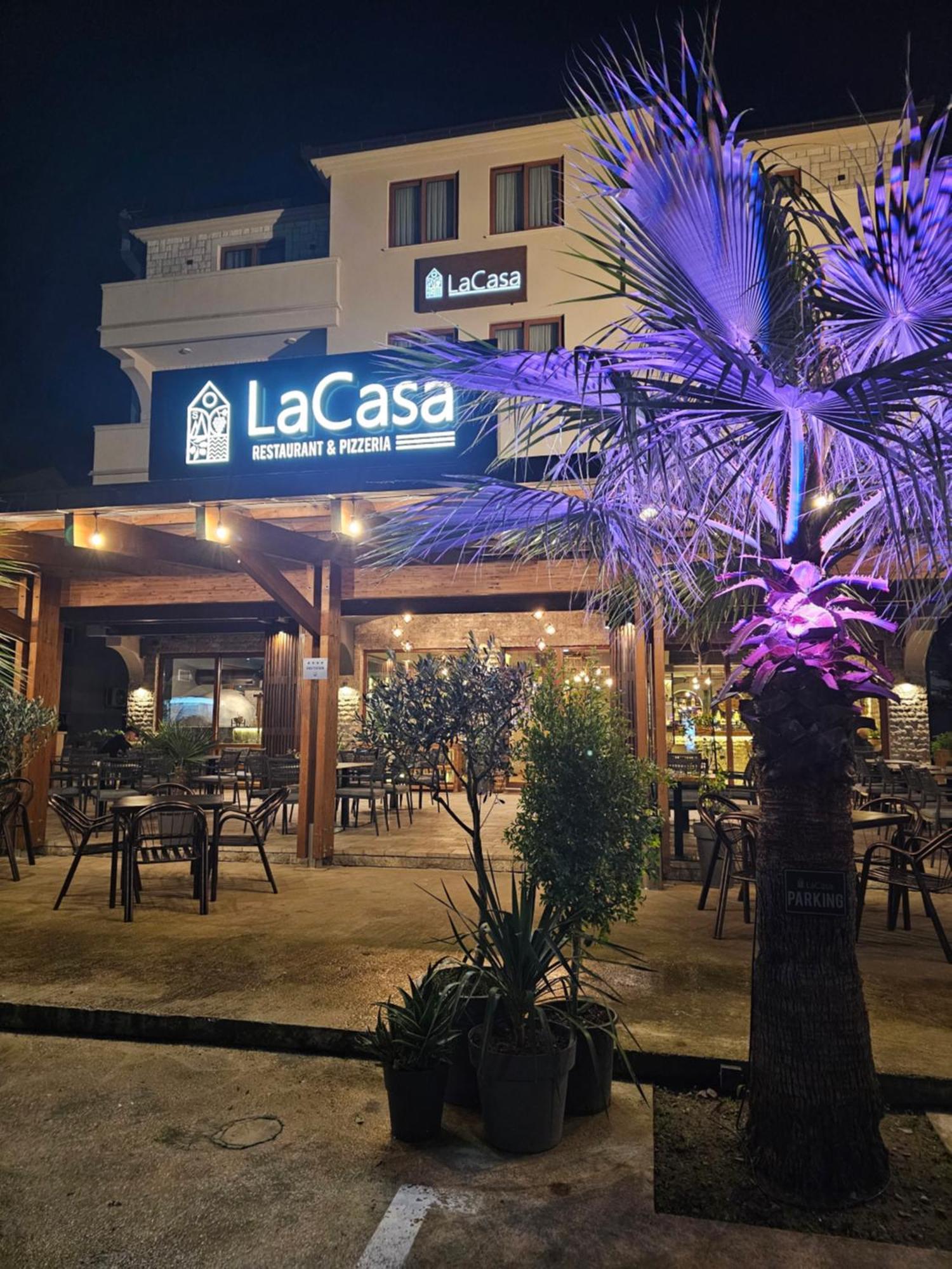 Lacasa Apartments & Restaurant Ulcinj Esterno foto